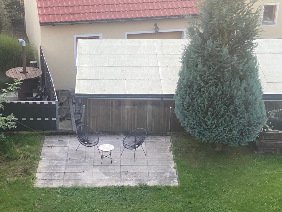 Garden, Garden, Balcony/Terrace, Garden view