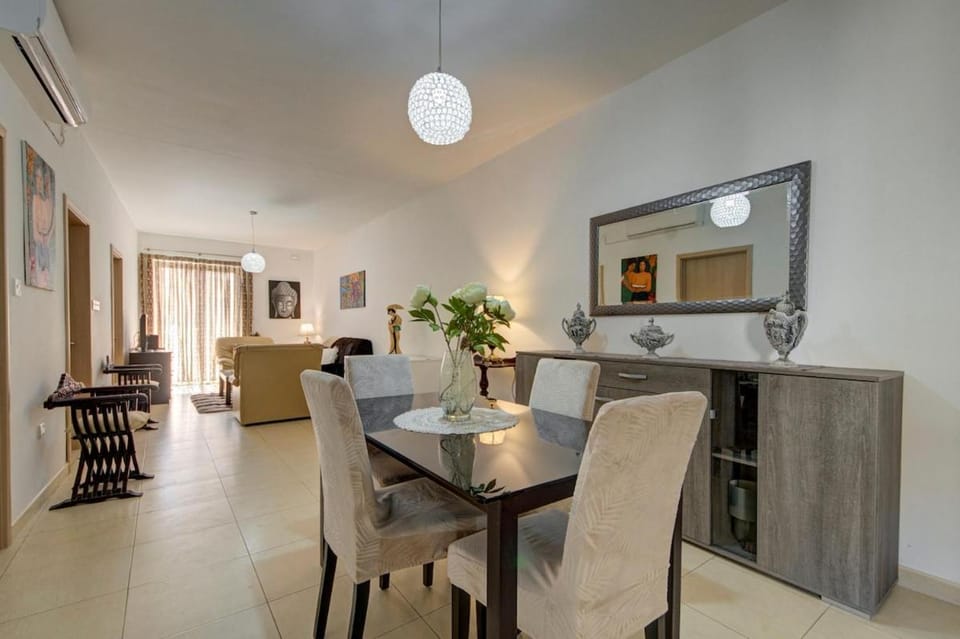 Charming 2 bedroom apartment in Swieqi Apartment in Malta