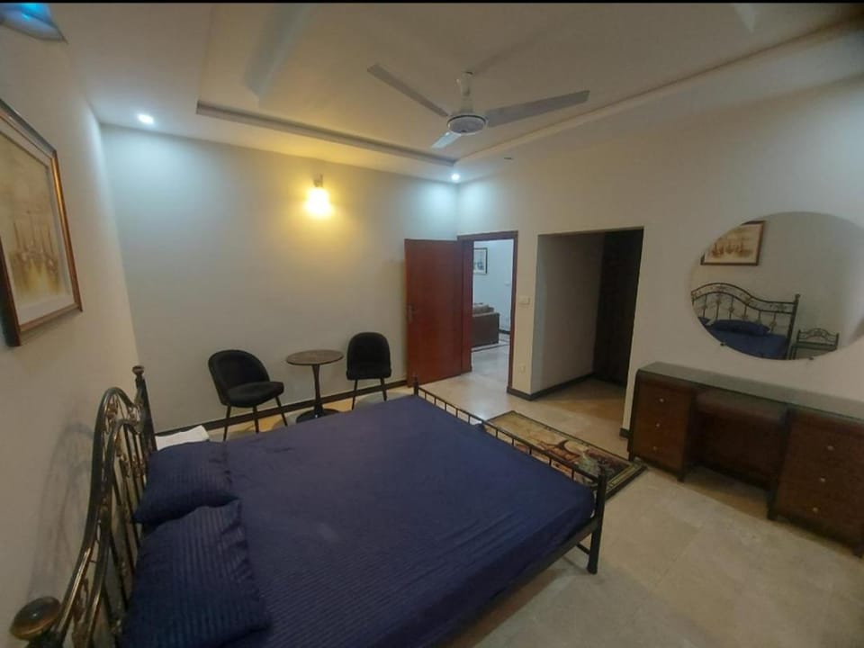 Urban Villa House in Islamabad