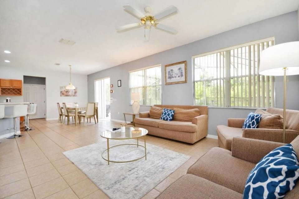 Willow View home House in Four Corners