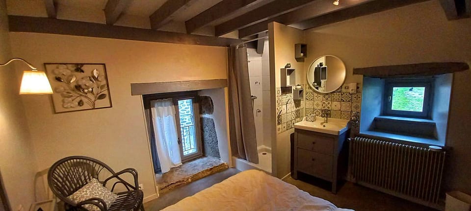 Living room, Bedroom