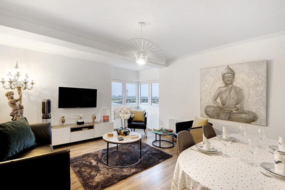 Property building, Living room