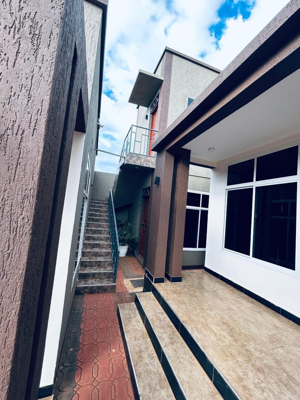 Cj VILLA Apartment hotel in Tanzania
