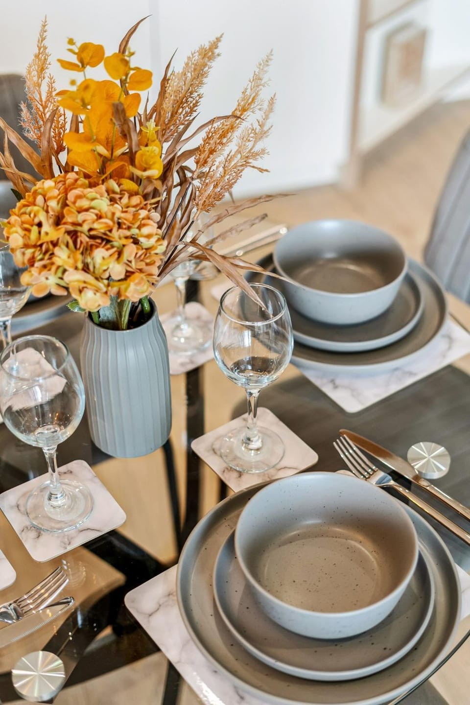Food and drinks, Dining area