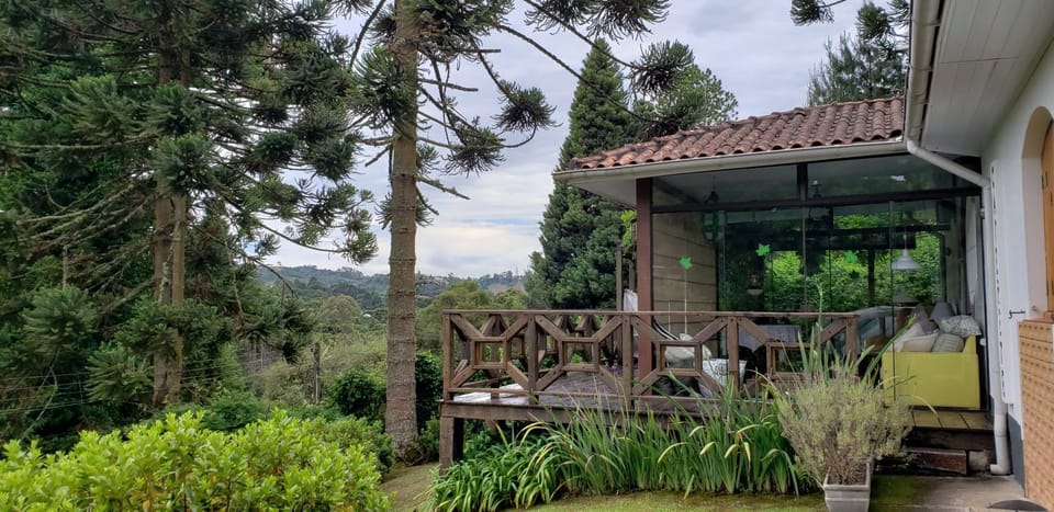 Casa em Campos do Jordão com vista maravilhosa! House in Campos do Jordão