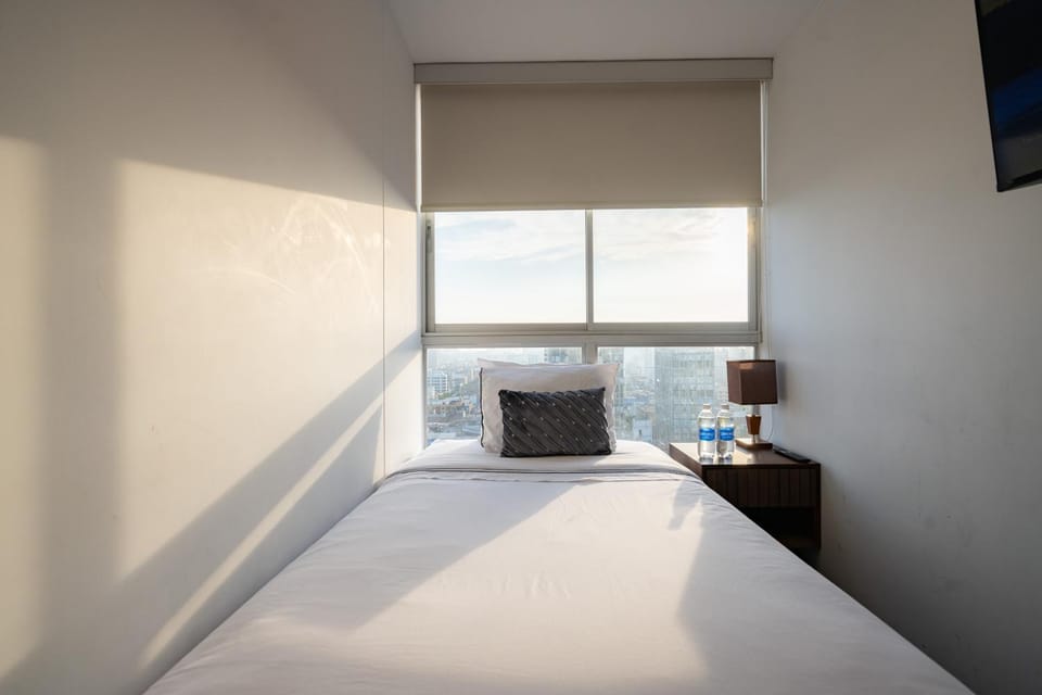 Centric Apartments by Vibrant Apartment in Lince