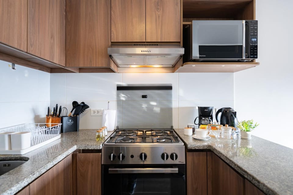 Centric Apartments by Vibrant Apartment in Lince