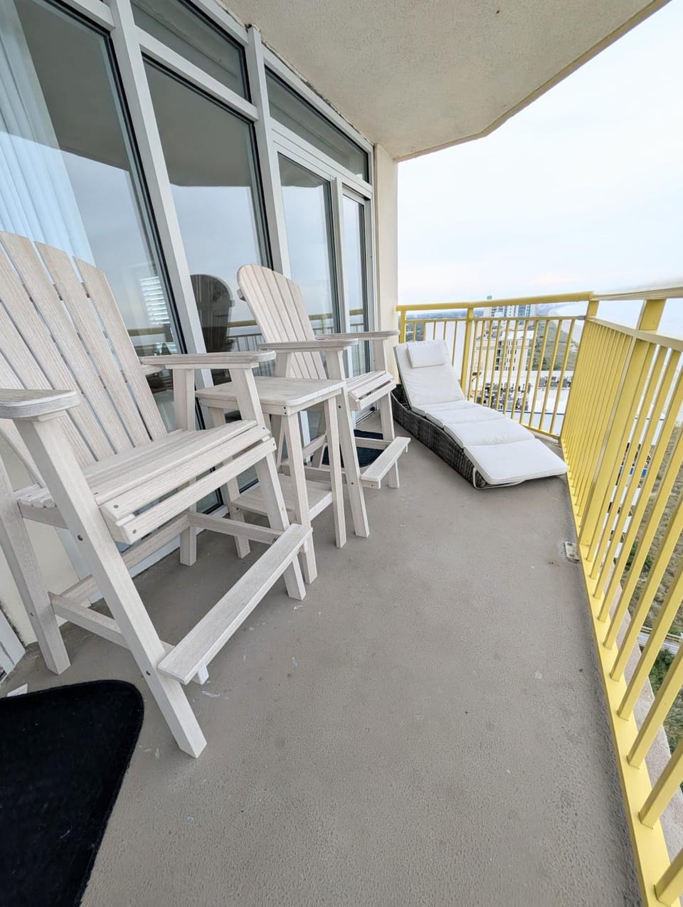 Beautiful Beachfront 2BR2Bath & 2 Balconies House in North Myrtle Beach