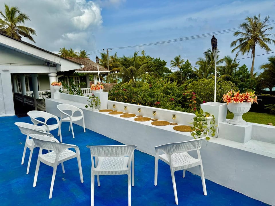 The Colony Hotel Bed and Breakfast in Southern Province