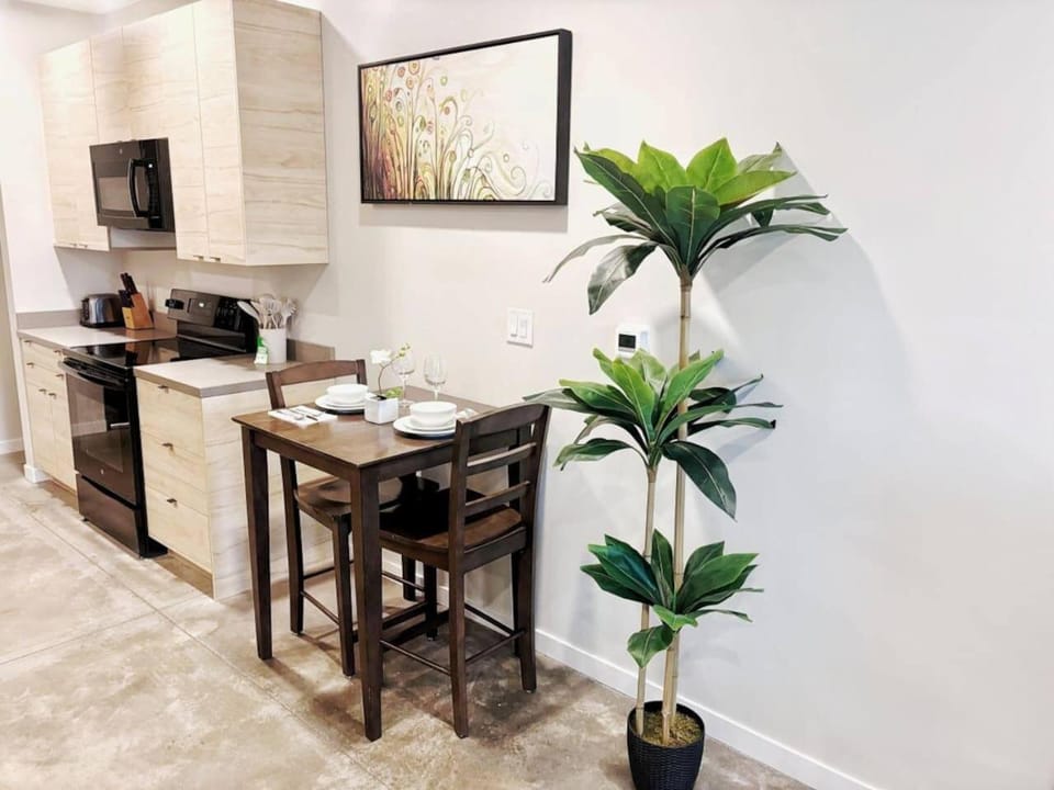 Indigo Studio Apartment in Des Moines