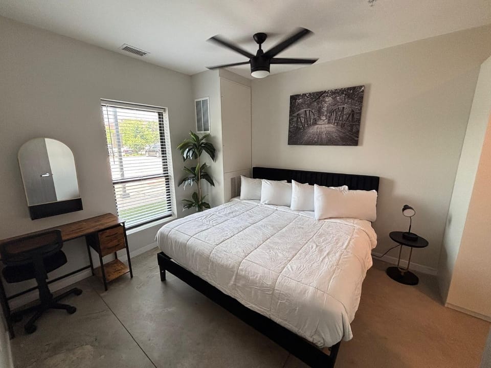 Bed, Bedroom