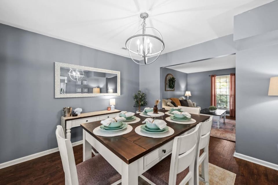 The Laurel Oak House House in North Charleston