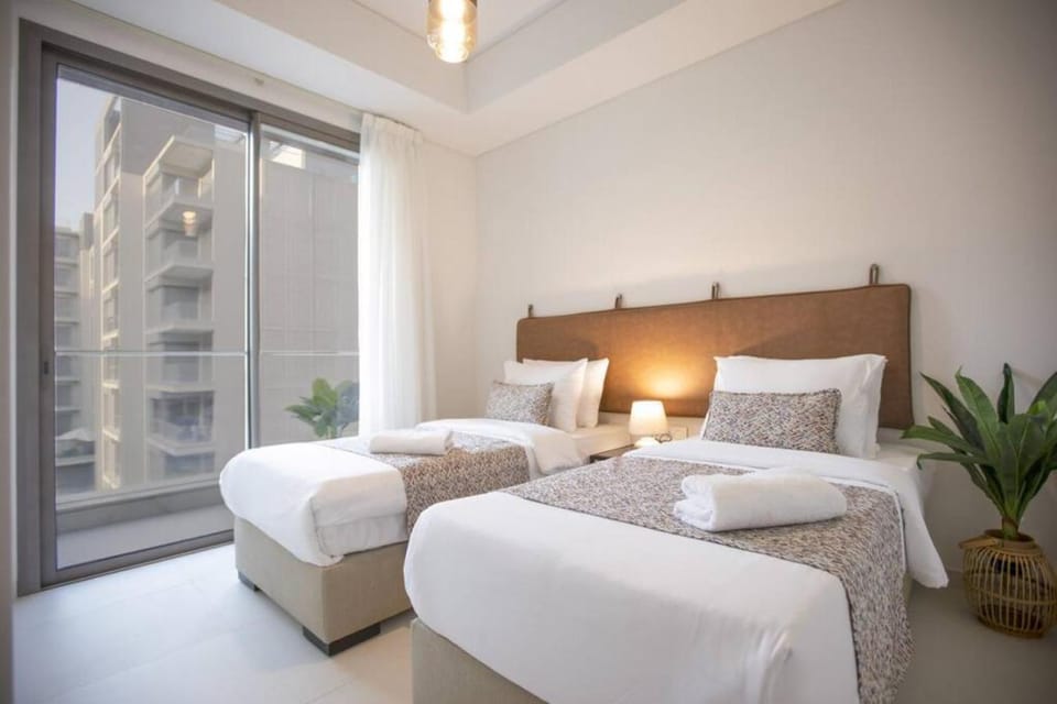 Bed, View (from property/room), Bedroom, towels, air conditioner