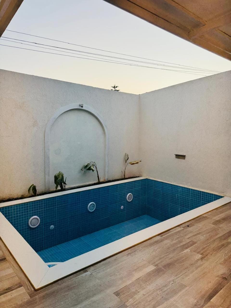 Swimming pool