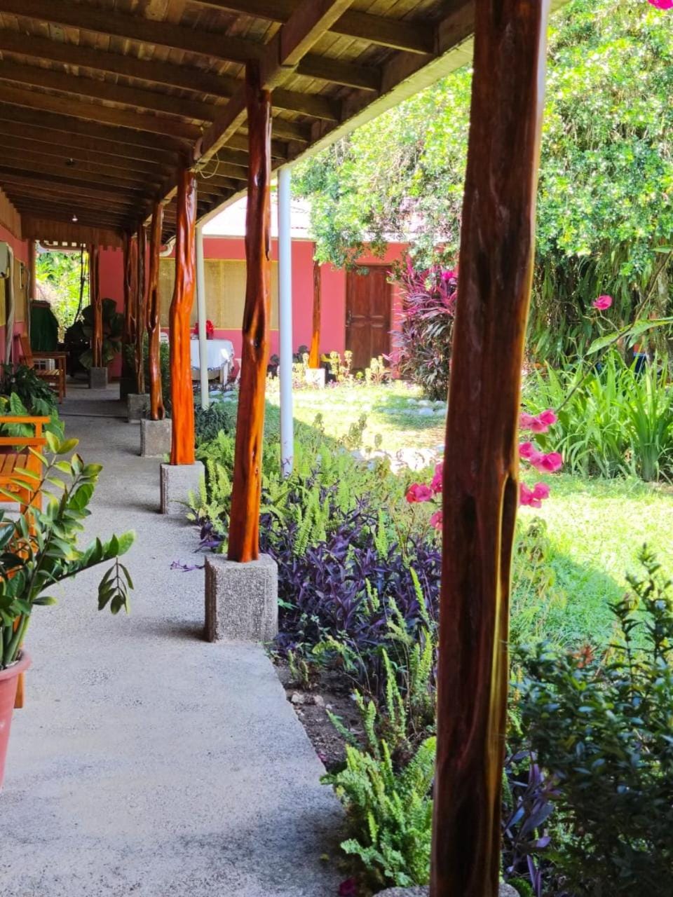 Cabinas Marcelina Cabin in Puntarenas Province