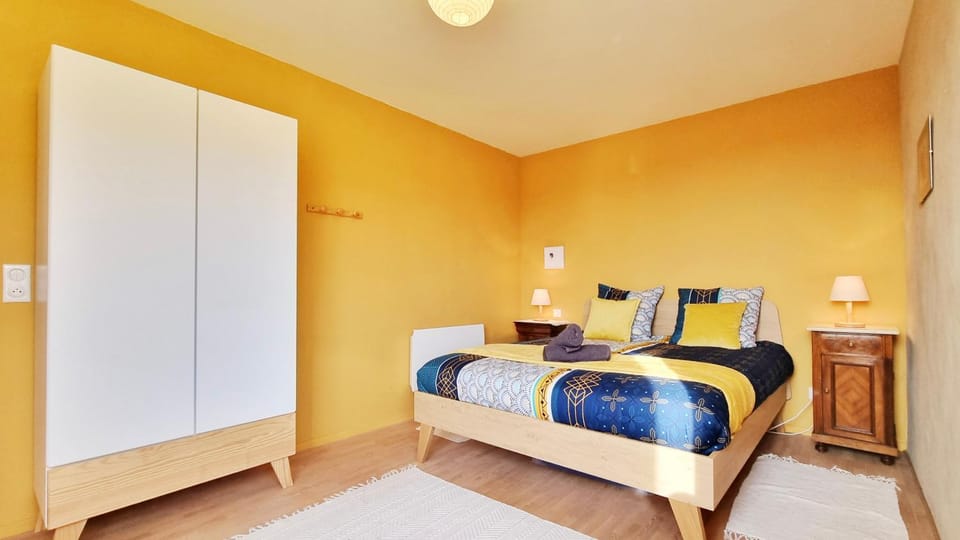 Bed, Bedroom, storage