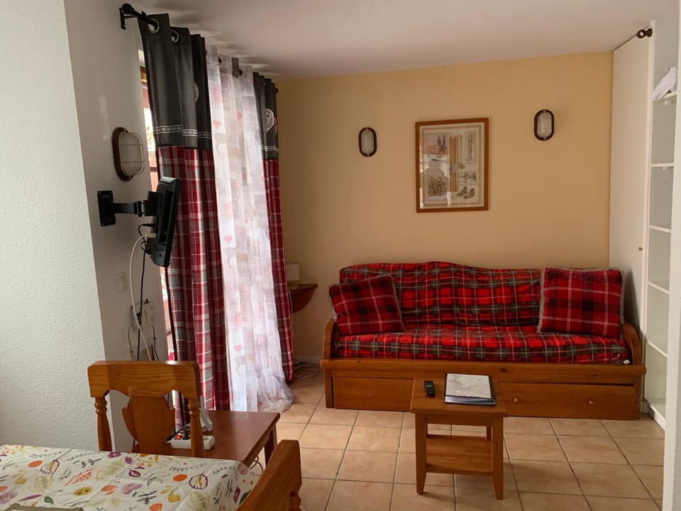 Jolie appartement aux Estives vue montagne Apartment in Cauterets
