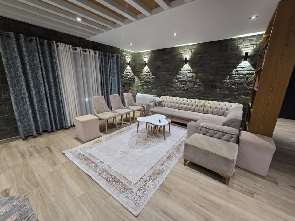 Hans & Hanna's Villa Villa in Vlorë County, Albania