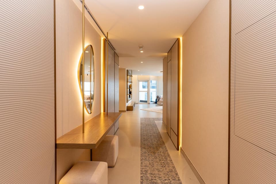 3BR apartment in the one of the tallest tower in Marina Apartment in Dubai
