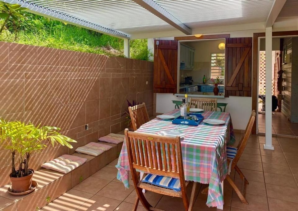 La vue sur la baie Apartment in Leeward Islands