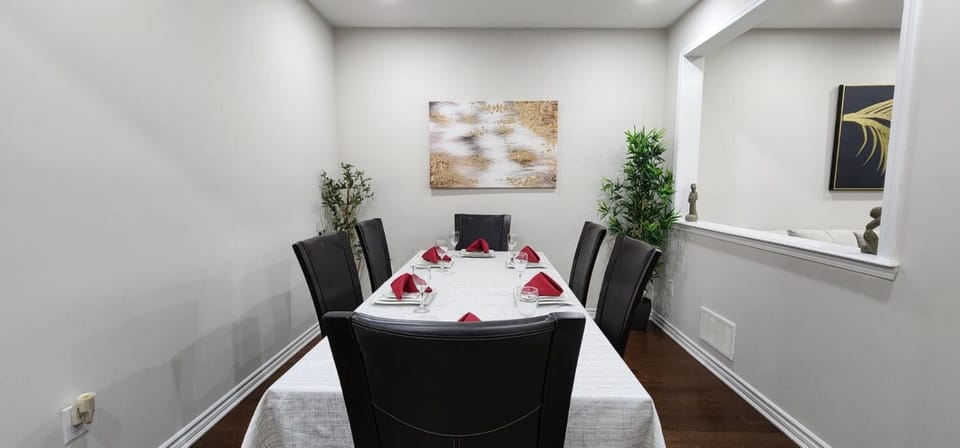 6BR Luxe Family Home,Safari Area, Entertainment House in Milton