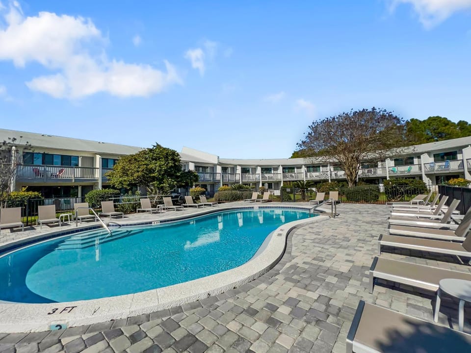 Hidden Beach Villas 111 l Heated community pool l Tennis and Shuffleboard l Across from the Beach House in South Walton County
