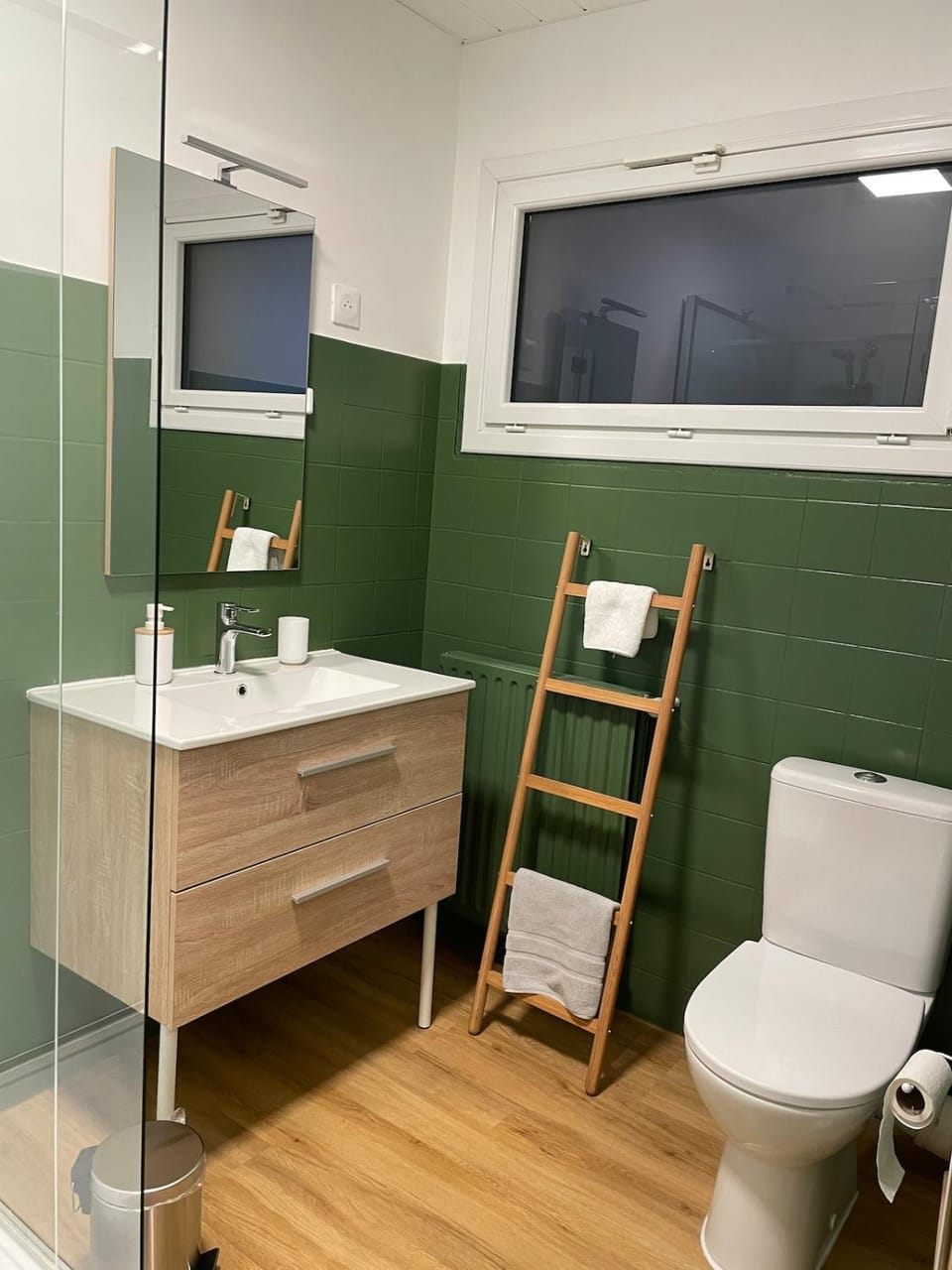 Toilet, Bathroom