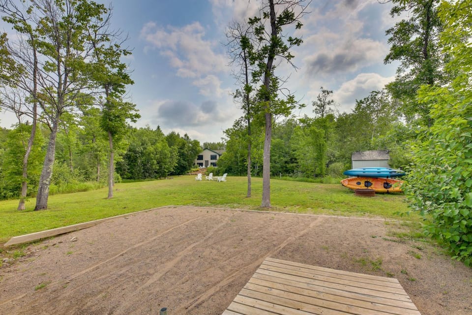 Private Lakefront Home w/ Game Room in Aurora! House in Biwabik