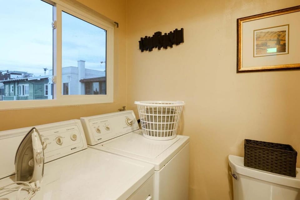 Bridgeview Retreat Near Balboa Park Apartment in San Diego