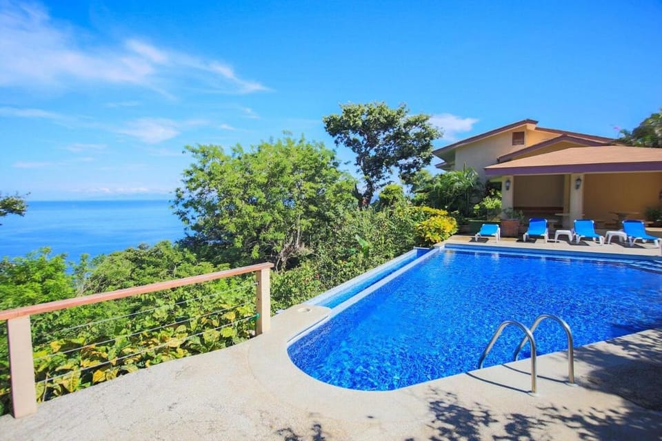 Stunning Ocean View Villa in Playa Coco and Ocotal Villa in Guanacaste Province