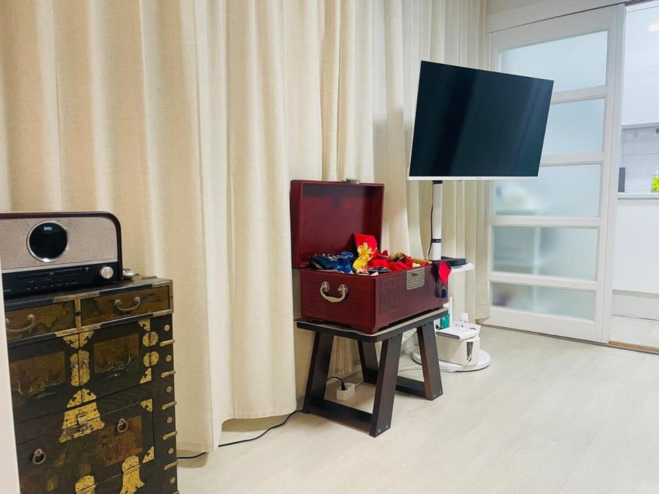#201Everville에버빌 Gaegeum station Apartment in Busan