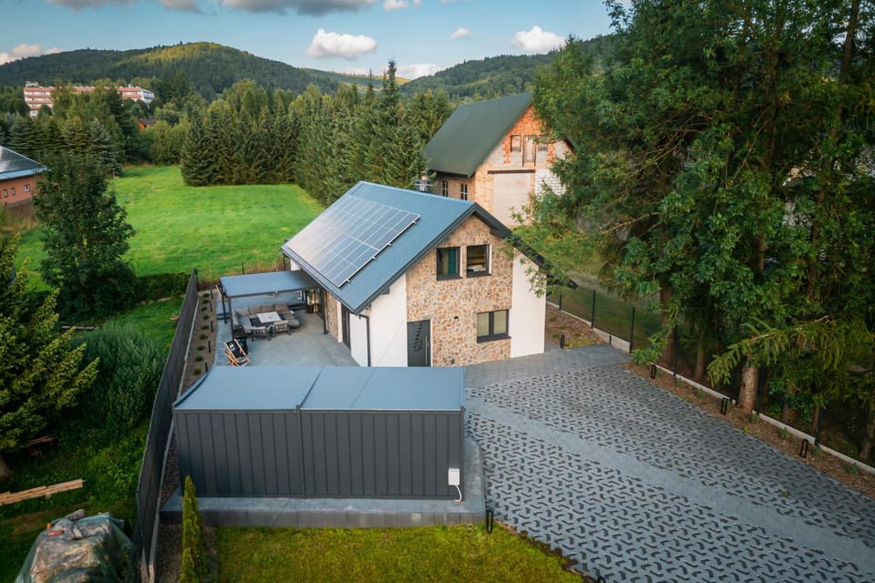 Bird's eye view, View (from property/room), View (from property/room), Garden view, Garden view, Mountain view, Mountain view