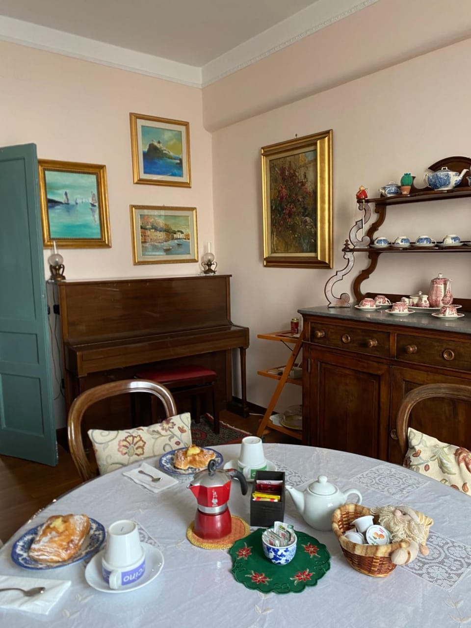 B&b la stufa Bed and Breakfast in Naples