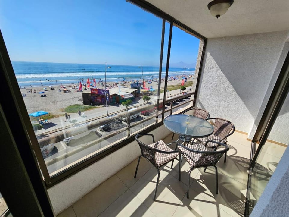 Depto para 7 personas frente al mar Apartment in La Serena