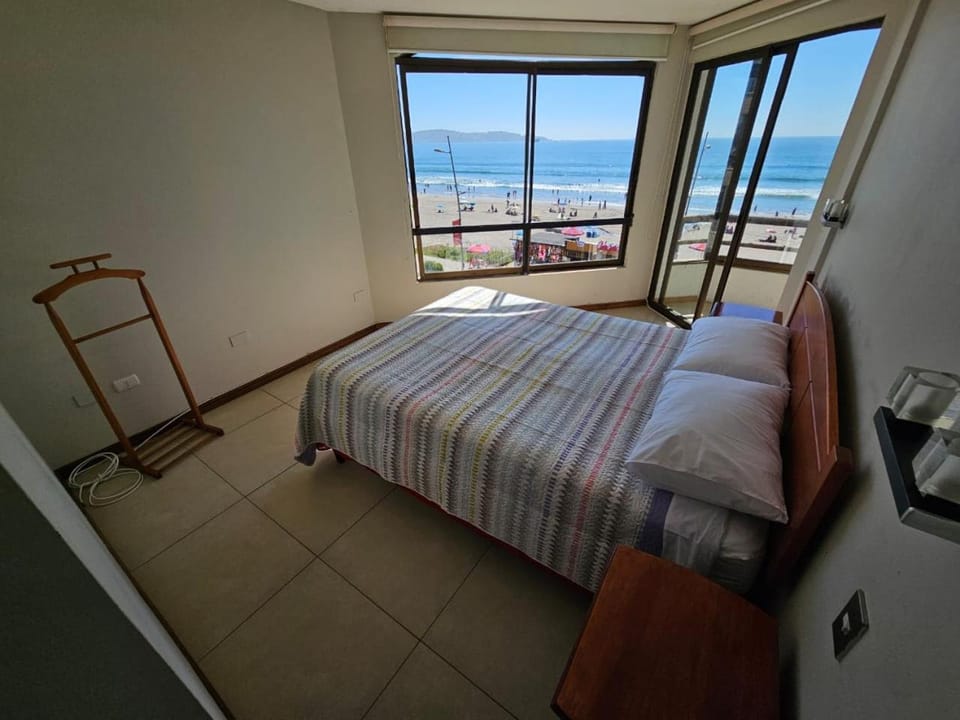 Depto para 7 personas frente al mar Apartment in La Serena