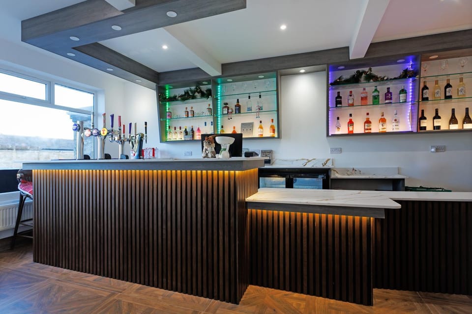 Lounge or bar