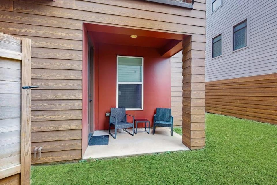 Houston Getaway House in Houston