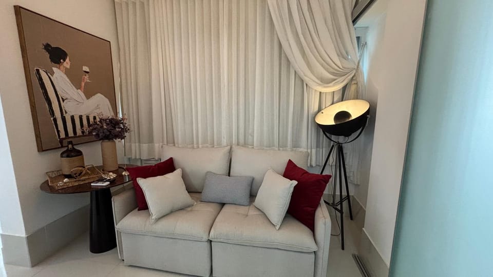 Communal lounge/ TV room, Living room, air conditioner