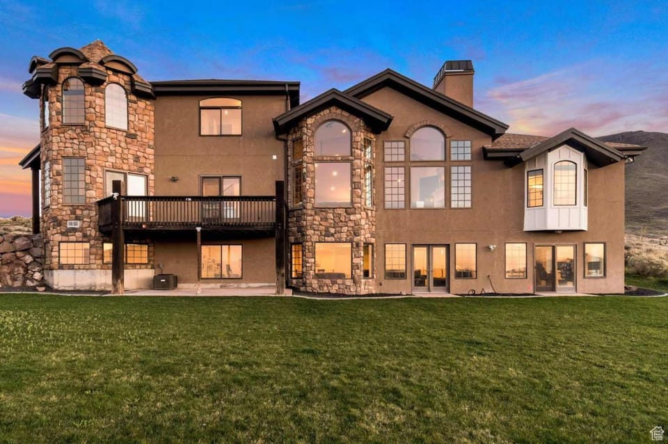 Private Family Home with Hot Tub House in Utah