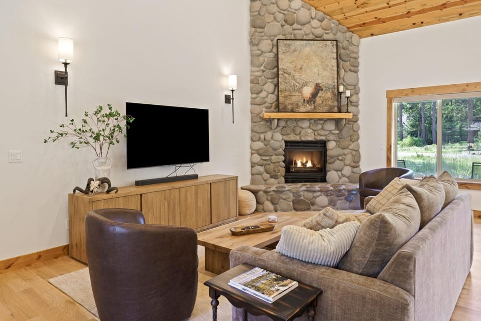 4 Catkin House in Sunriver