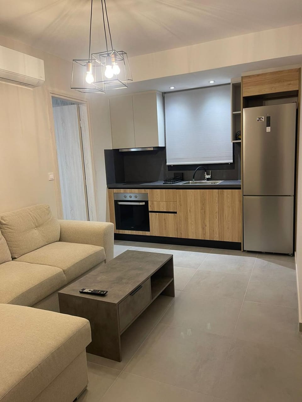 Kitchen or kitchenette, Seating area