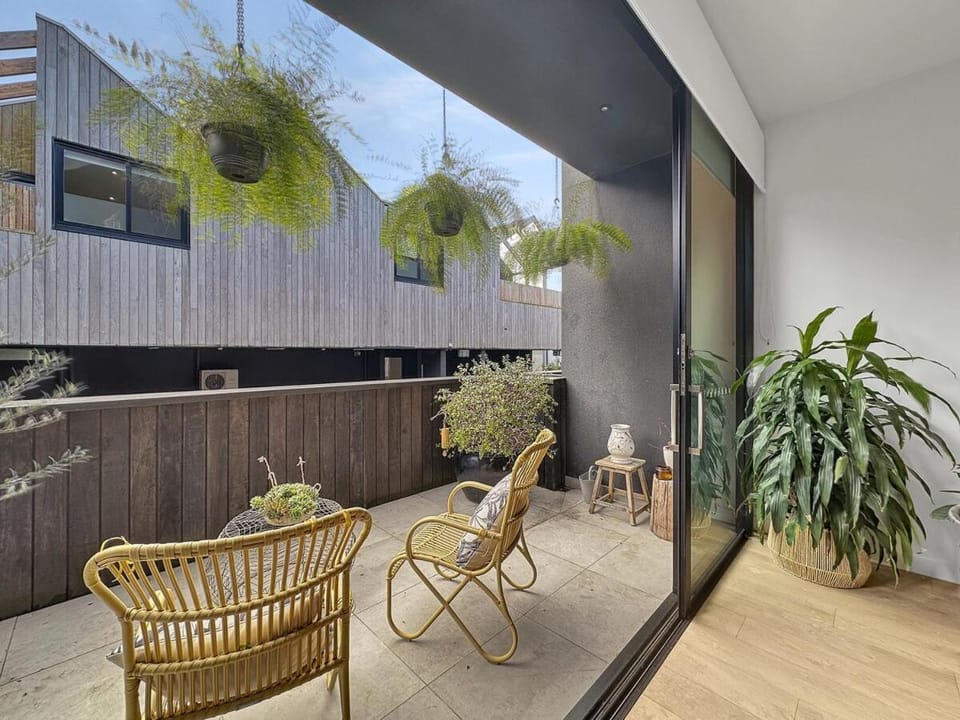 Patio, Balcony/Terrace