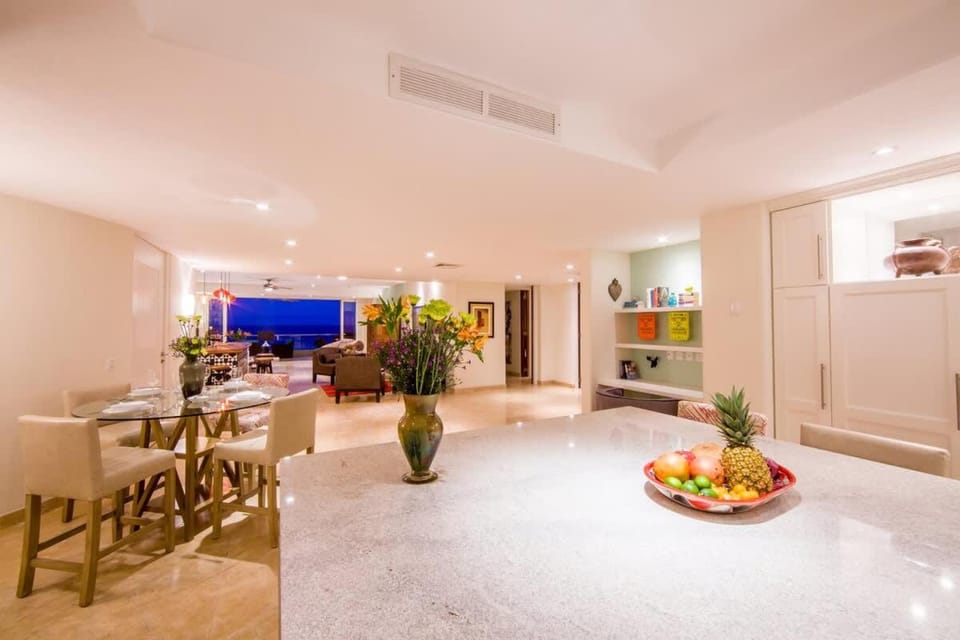 Luxury Beachfront Condo Ocean View & Infinity Pool House in State of Nayarit