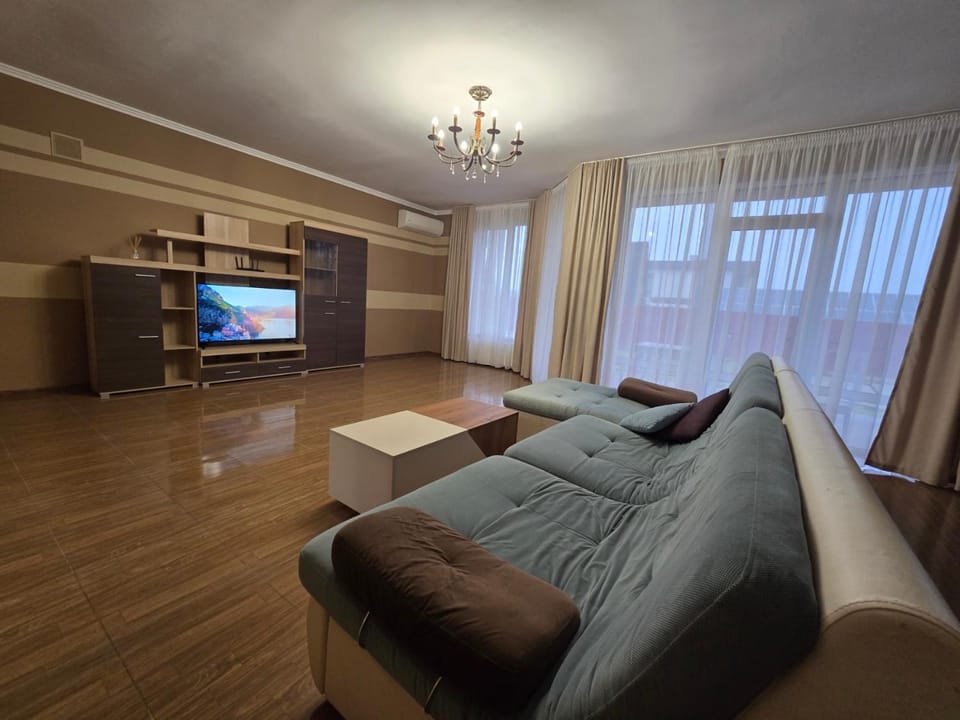 Royal Residence Uzhhorod Apartment in Slovakia