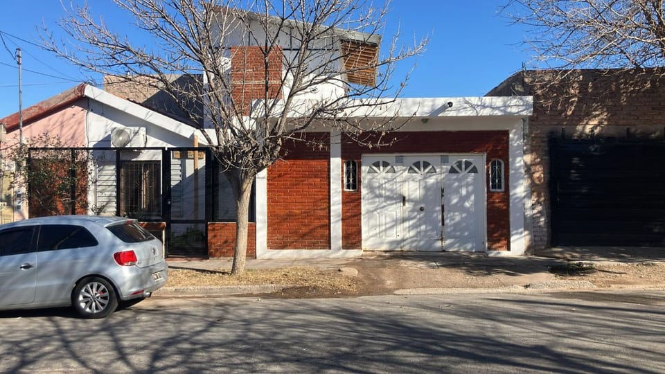Villa Hortencia House in San Luis