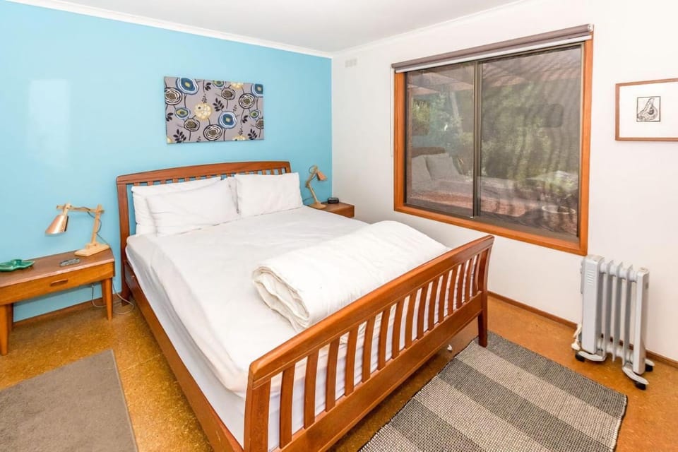 18 Harbour View Sandy Point Stay 3 Pay 2 Winter Special House in Sandy Point