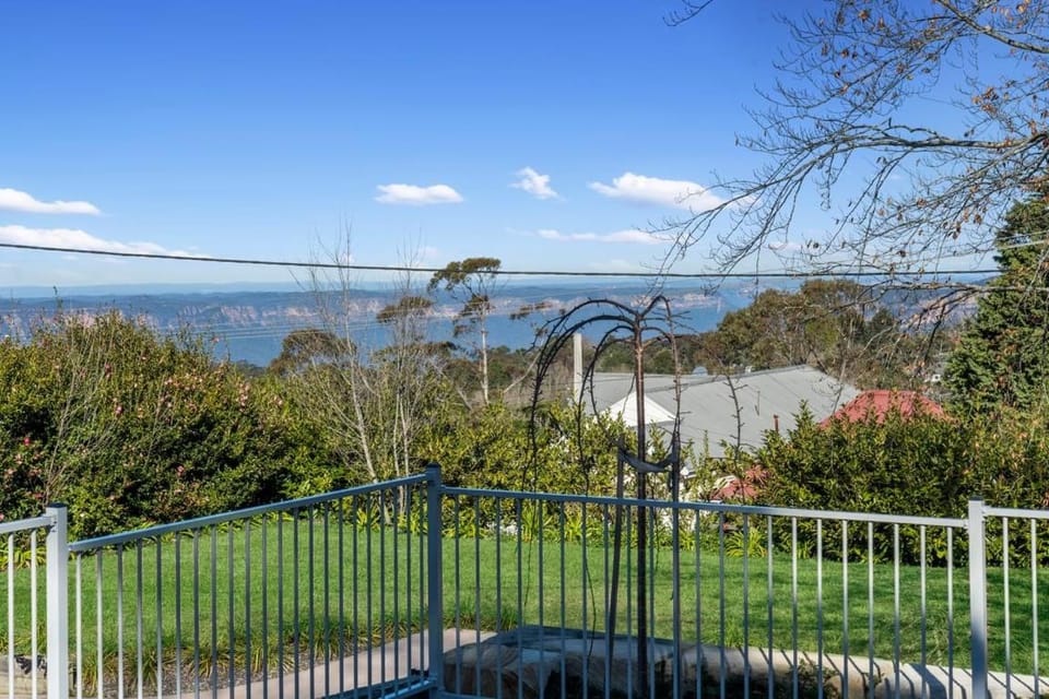Prior Lodge Katoomba – Spacious Retreat for Groups House in Katoomba