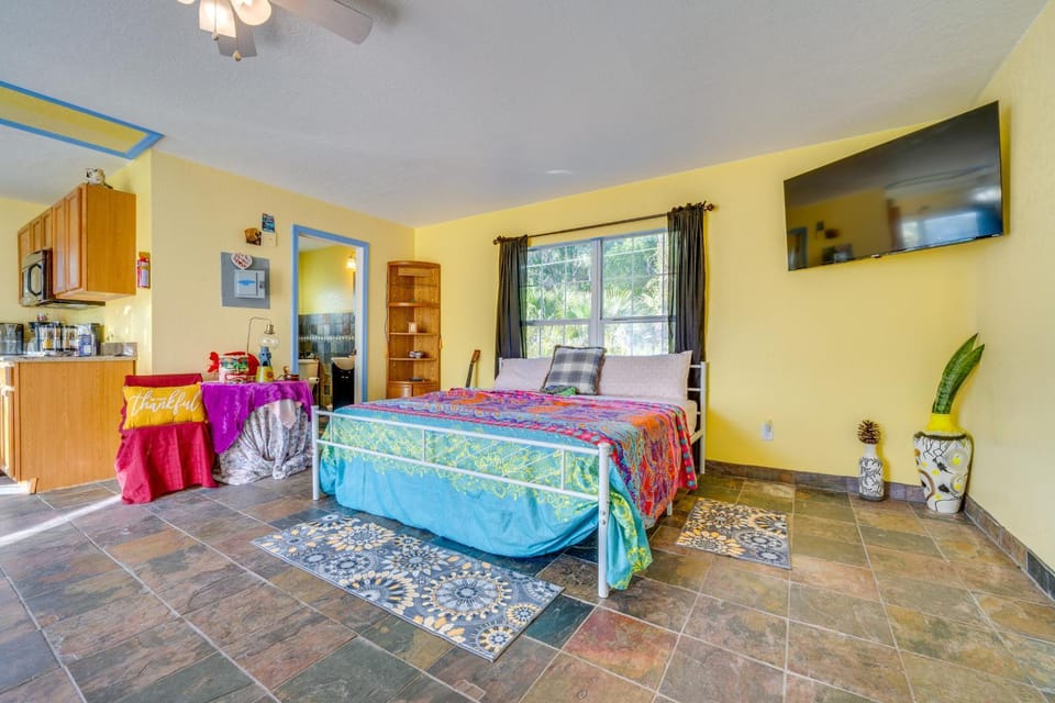 1 Mi to Historic Dtwn Sanford! Pet-Friendly Unit Apartment in Sanford