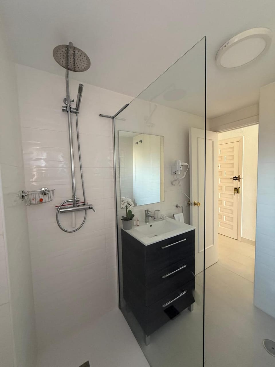 Shower, Bathroom