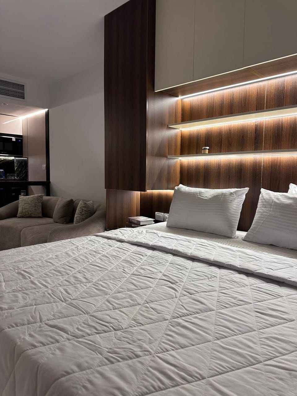 AUC View, Super Luxury 1BR By Guave stay Apartment in New Cairo City